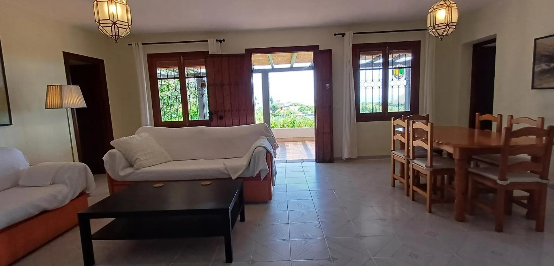 Encantador Cortijo Con Piscina Privada Y Vista Al Mar Málaga 0*,  Spagna