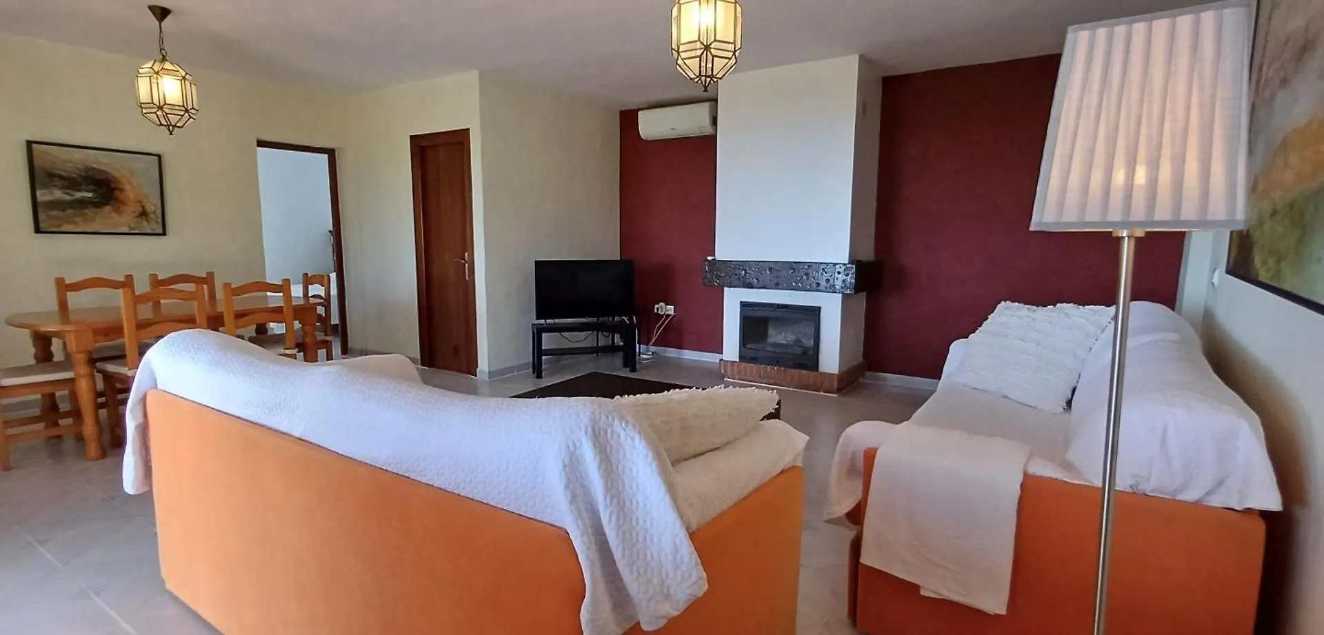 Encantador Cortijo Con Piscina Privada Y Vista Al Mar Málaga